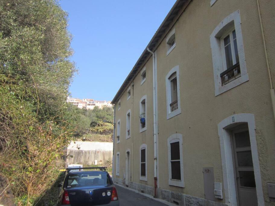 Appart F3 A 150 M De La Plage Avec Parking Prive Cerbere Exterior photo